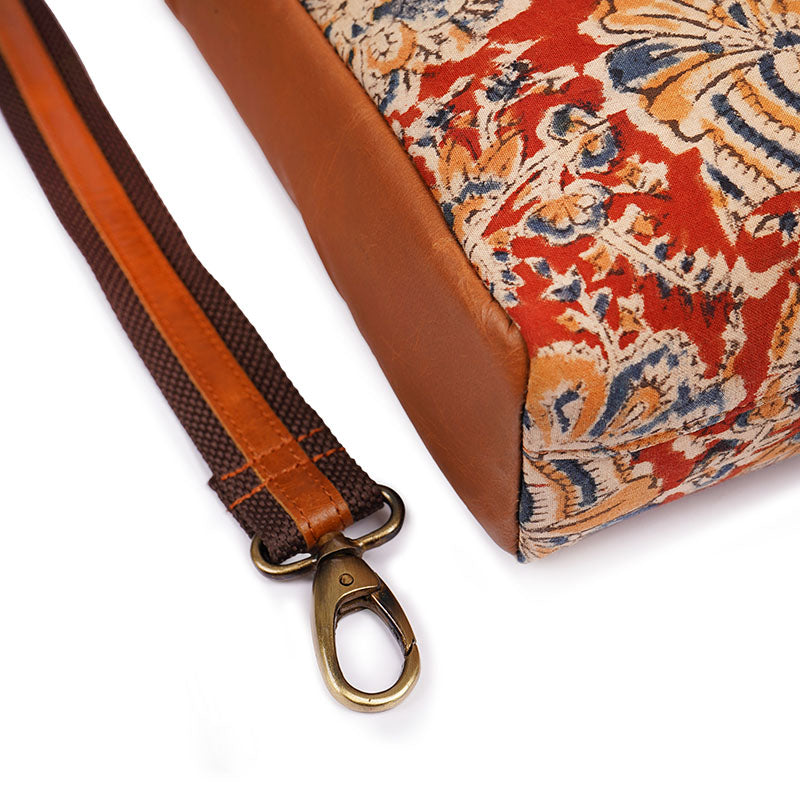 laptop bag with strap 