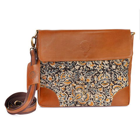 Fashionable floral laptop sleeve with strap