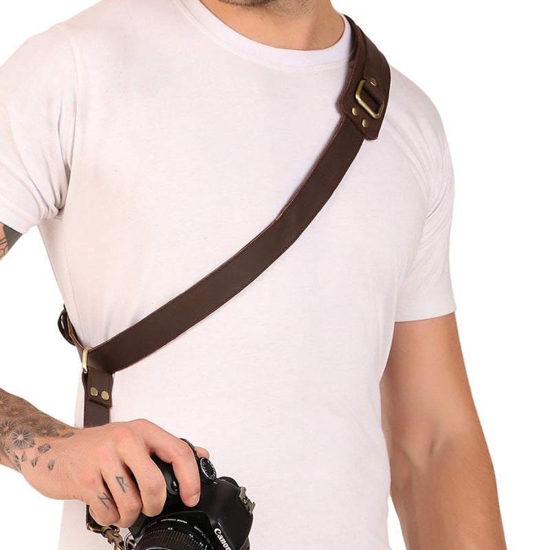 Single camera strap